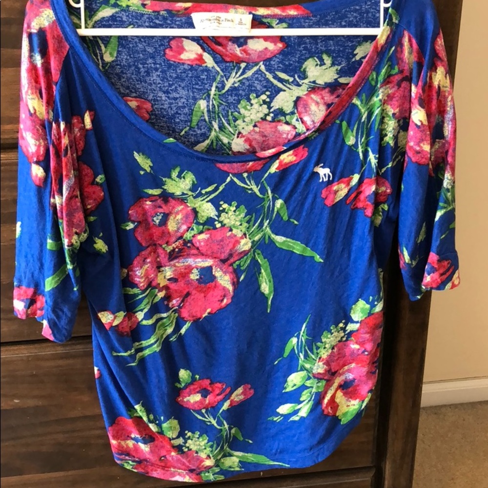 Abercrombie and Fitch top